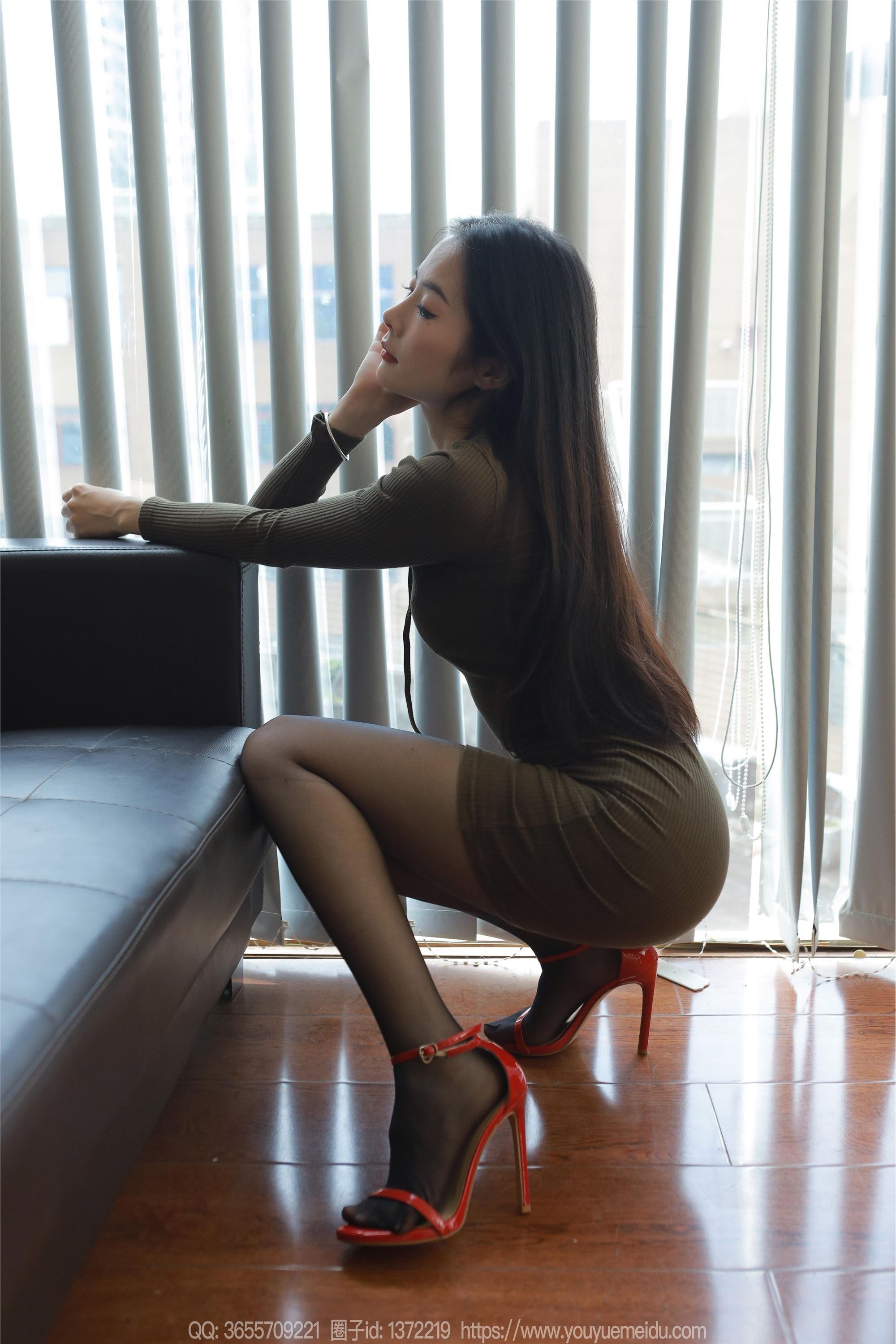 IESS异思趣向  2024.03.13 丝享家 1688 小金《嘿斯红跟》